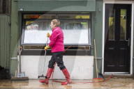 NEWS - England: Aufräumarbeiten nach dem Hochwasser