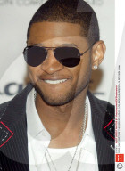 CLIVE DAVIS PARTY AT THE ESQUIRE HOUSE, LOS ANGELES, AMERICA -14 NOV 2004
