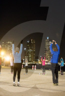 FEATURE - Ungewöhnliches Fitness Training am Abend in Rotterdam