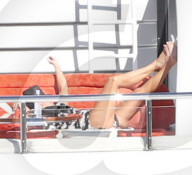 PEOPLE - Kris Jenner geniesst das Yachtleben vor St. Barth