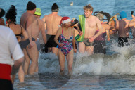 FEATURE - 2016: Neujahrs-Schwimmen an diversen Stränden