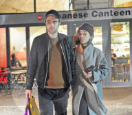 EXKLUSIV - Robert Pattinson und FKA Twigs gehen zum Dinner in London