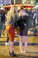 NEWS - Ausgelassenes Feiern an Silvester in London und Manchester