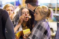 NEWS - Ausgelassenes Feiern an Silvester in London und Manchester