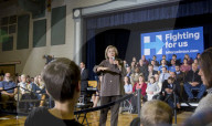 NEWS - USA: Hillary Clinton auf Wahlkampagne in New Hampshire