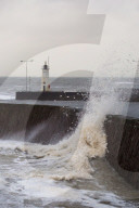 FEATURE - Stürmisches Wetter in Schottland