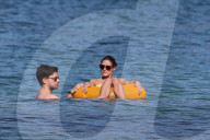 EXKLUSIV - Olivia Palermo und Johannes Huebl geniessen Ferien auf St. Barts