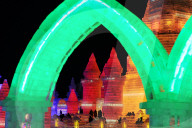 FEATURE - Eisskulpturen in China