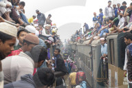 NEWS - Bangladesh: Muslime feiern Akheri Munajat