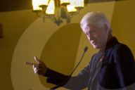 NEWS - Bill Clinton wirbt für seine Frau Hillary