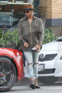 EXKLUSIV - Lewis Hamilton fährt den neuen $1.5 Millionen Ferrari