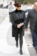 PEOPLE - Kourtney Kardashian mit ihren coolen Kids und Mutter Kris