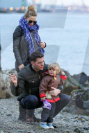 EXKLUSIV - Michael Buble mit seiner Frau und Kind(er) in Vancouver