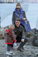 EXKLUSIV - Michael Buble mit seiner Frau und Kind(er) in Vancouver