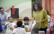 NEWS - Michelle Obama macht sich öffentlich nützlich
