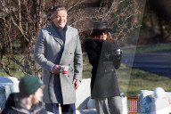 EXKLUSIVE - Kaffe mit: "Drunk Parents" Salma Hayek und Alec Baldwin