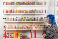 FEATURE - IKEA-Möbel ideal für Sammelwütige - Eine Ausstellung