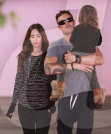 EXKLUSIV - Megan Fox und Brian Austin bringen Noah ins Spital