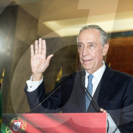 NEWS - Portugal: Rebelo de Sousa wird neuer Präsident