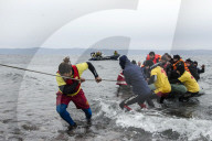 NEWS - Flüchtlingskrise Mittelmeer: Tägliche Bilder der Verzweiflung 