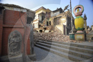 NEWS - Nepal: Alltag im immer noch vom Erdbeben geprägten Land
