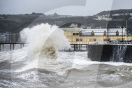 NEWS - England: Nass-Windiges Wetter wegen "Jonas"