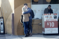 EXKLUSIV - Emma Roberts und Evan Peters -  ihre Romanze wieder auferleben 