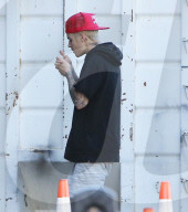 EXKLUSIV - Voll durch den Wind: Justin Bieber verliert sein "Käppi"