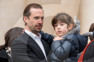 PEOPLE - Joseph Fiennes woht mit Familie der Papst-Audienz in Rom bei