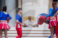 NEWS - Vatikan: Heute tanzen Cheerleader für Papst Franziskus