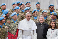 NEWS - Vatikan: Heute tanzen Cheerleader für Papst Franziskus