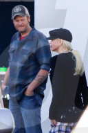 PEOPLE - Gwen Stefani und Blake Shelton in Los Angeles unterwegs