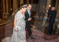 PEOPLE - Schweden: Schwangere Prinzessinnen am offiziellen Dinner in Stockholm