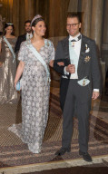 PEOPLE - Schweden: Schwangere Prinzessinnen am offiziellen Dinner in Stockholm