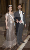 PEOPLE - Schweden: Schwangere Prinzessinnen am offiziellen Dinner in Stockholm