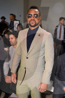 PEOPLE - Zu wild gefeiert? Cuba Gooding Jr mit Sonnenbrille an der Fashionweek NY