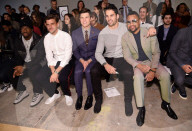 PEOPLE - Zu wild gefeiert? Cuba Gooding Jr mit Sonnenbrille an der Fashionweek NY