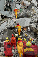 NEWS - Ein schweres Erdbeben erschüttert Taiwan