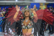 NEWS - In Rio de Janeiro hat der Karneval begonnen