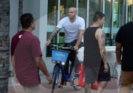 EXKLUSIV - Mel B mit Stephen sportlich in Miami Beach unterwegs