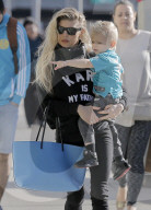 EXKLUSIV - Fergie und Josh Duhamel Axl in Santa Monica unterwegs