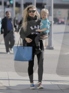 EXKLUSIV - Fergie und Josh Duhamel Axl in Santa Monica unterwegs