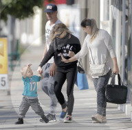 EXKLUSIV - Fergie und Josh Duhamel Axl in Santa Monica unterwegs