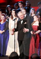 PEOPLE - Grosser Tag: Die 9 jährige Pianistin Charlotte Kwok trifft Prinz Charles