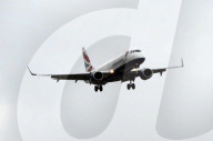 NEWS - Windige Landung am London City Airport 
