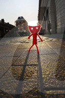 FEATURE - 'Unravel' in London unterwegs