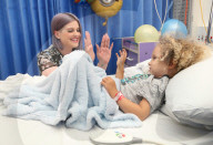 PEOPLE - Kelly Osbourne besucht das Kinderkrankenhaus in Sydney