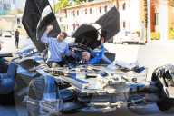 EXKLUSIV - Jay Leno fährt sein neues Batmobile aus