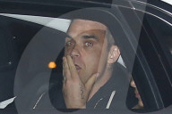 PEOPLE - Adele und Robbie Williams geniessen eine Doppeldinner