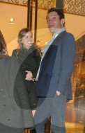 EXKLUSIV - Inniger Abschiedskuss zwischen Cressida Bonas und Dominic West